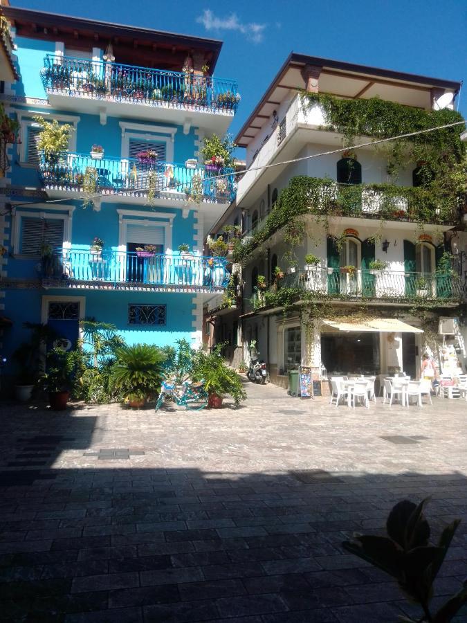 Vacanza Taormina Mare Mazzeo Kültér fotó