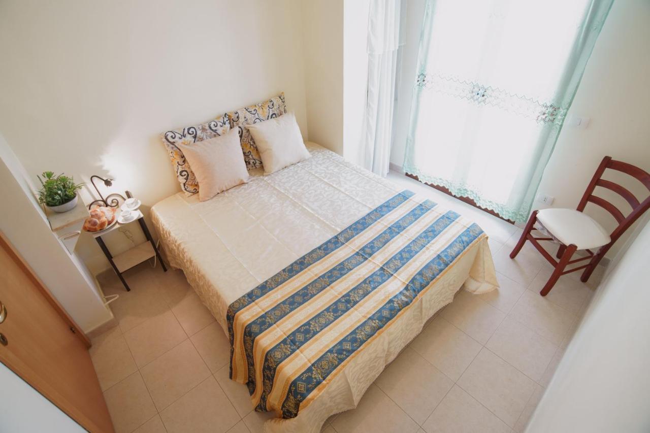 Vacanza Taormina Mare Mazzeo Kültér fotó