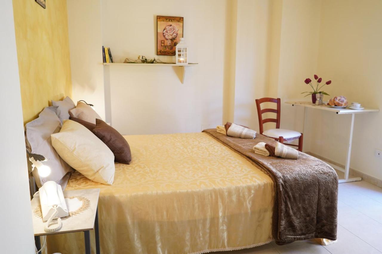 Vacanza Taormina Mare Mazzeo Kültér fotó
