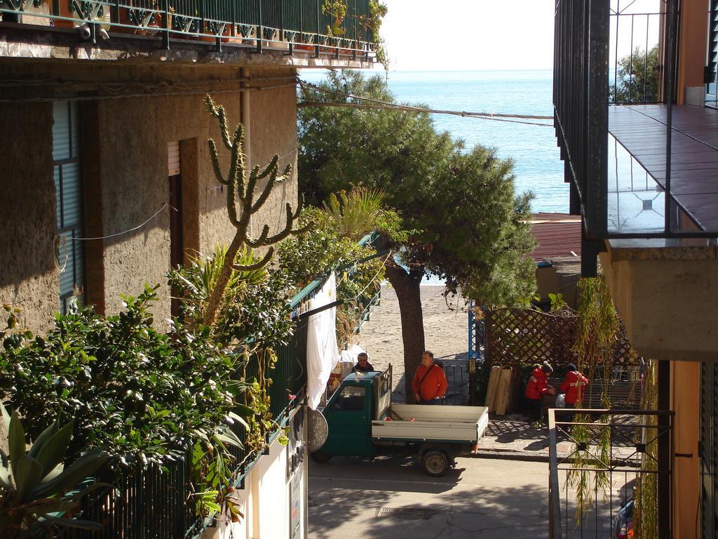 Vacanza Taormina Mare Mazzeo Szoba fotó
